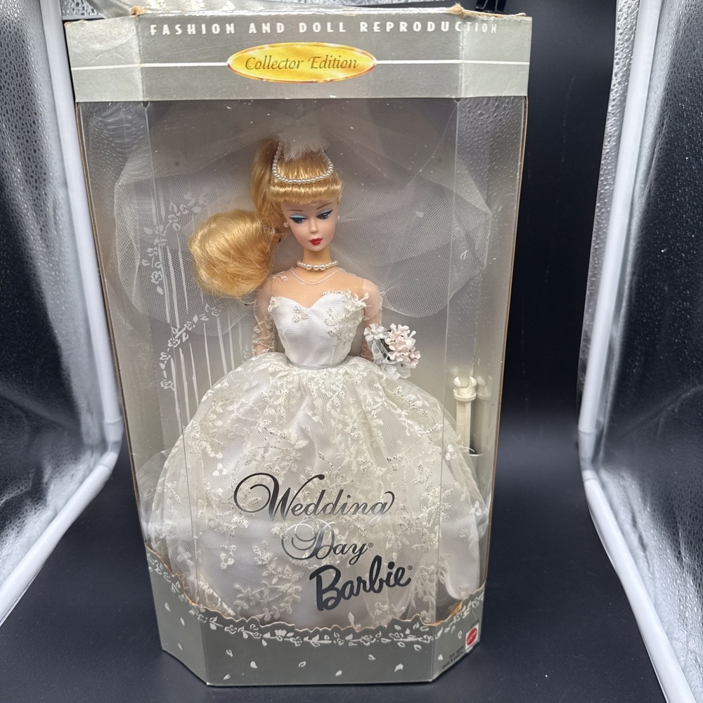 Mattel Barbie Wedding Day Reproduction Yellow Lemon Blond Hair Doll 1996 #17119